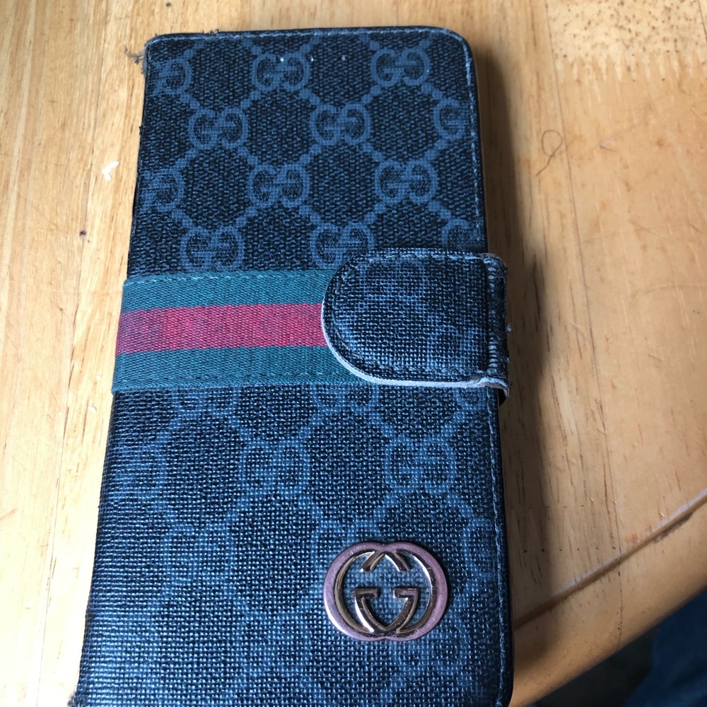 Gucci iPhone 8 case - Picture 2 of 8